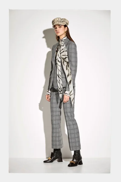 Look 6